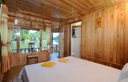 Double-Bungalow in Cat Ba
