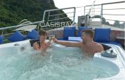 Jacuzzi on sundeck