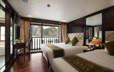 Senior VIP private balcony