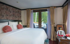 Terrace suite private balcony