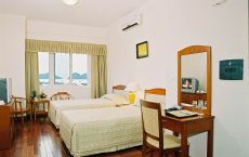 Hotel in Cat Ba sland