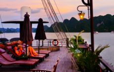 Pelican-cruise-sundeck1