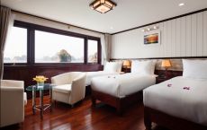 Deluxe Triple - 3 single beds