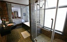 Bathroom - hotel room