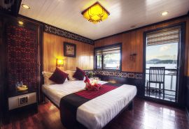 Swan Cruise Bai Tu Long