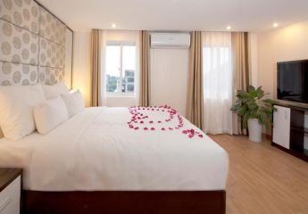 Rising Dragon Villa Hotel