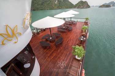 Azalea Cruise Halong Bay