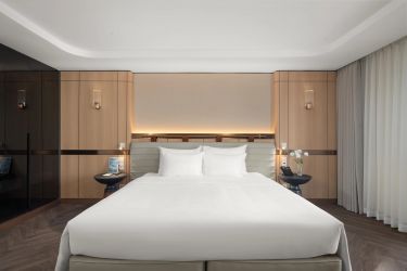 Essence Grand Cruise