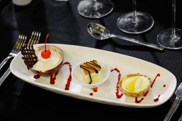  Ambassador Cruise (President Cruise)