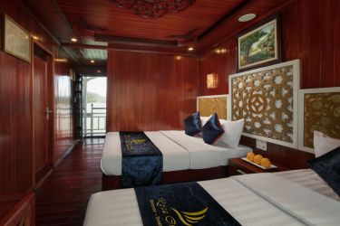 Rosa Boutique Cruise