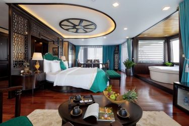 La Regina Legend Cruise