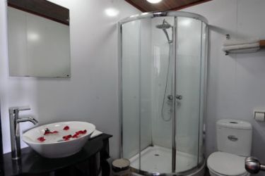 Halong Albatross Cruise