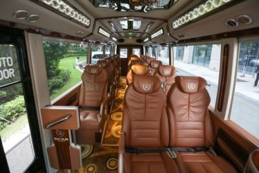 Alisa Cruise Halong Bay