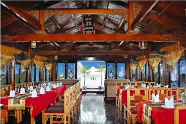 Halong Cristina Cruise