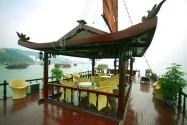 Halong Elizabeth Sails