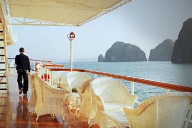 Halong Emeraude Cruise