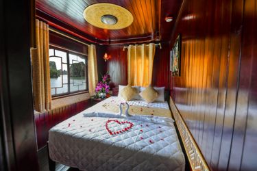 Halong Fantasea Cruise