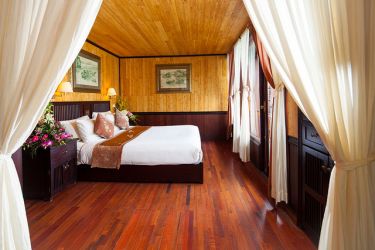 Halong Jasmine Cruise