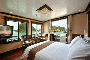 Paradise Luxury Cruise