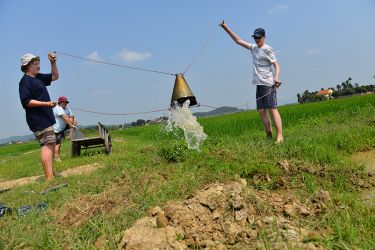 Swan Cruise Bai Tu Long