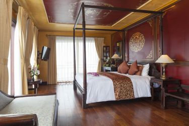 Halong Violet Cruise