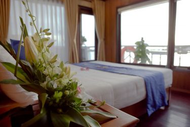 Halong Gray line Cruise