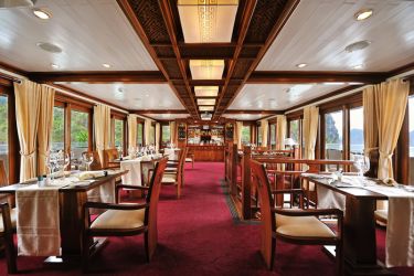 Paradise Peak Cruise