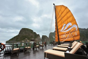 Paradise Peak Cruise