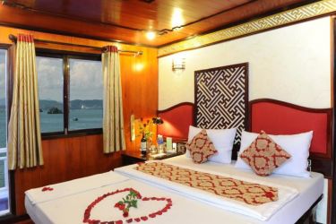 Halong Rosa Cruise