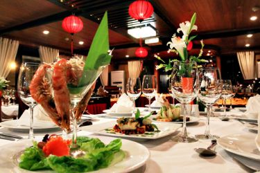 Halong Signature Cruise