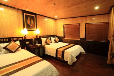 Arcady cruise(Victory Star Cruise)