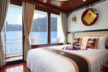 Halong Viola Cruise