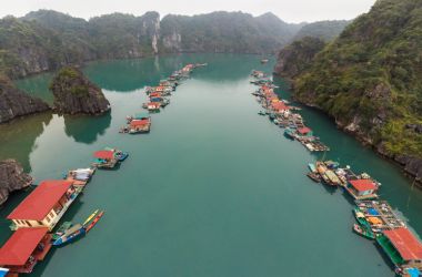 Floating fishing villages