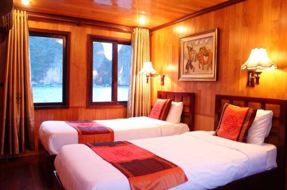 Ocean Twin Bed Sea View