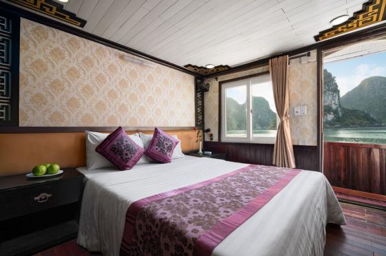 Double/twin bed Ocean View 2nd floor