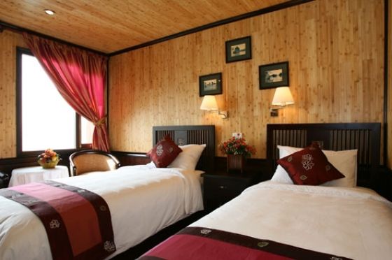 Superior twin bed cabin