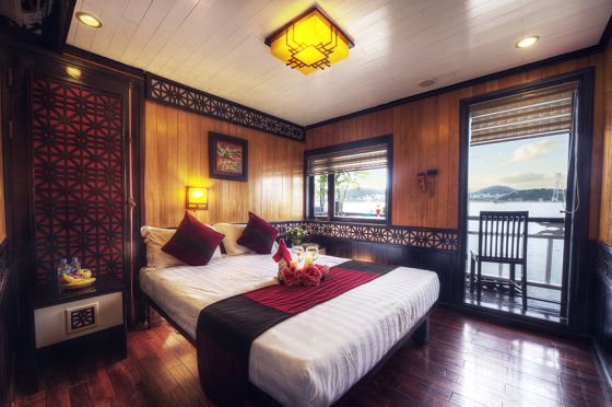 Double private balcony - upper floor