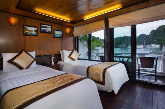 Luxury Twin private balcony