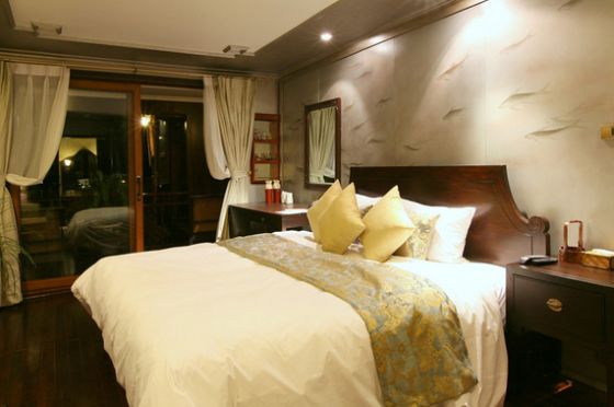 Violet Water Double cabin